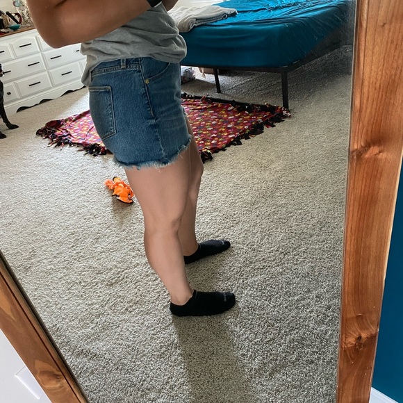 Universal Thread high rise jean shorts - Picture 3 of 6